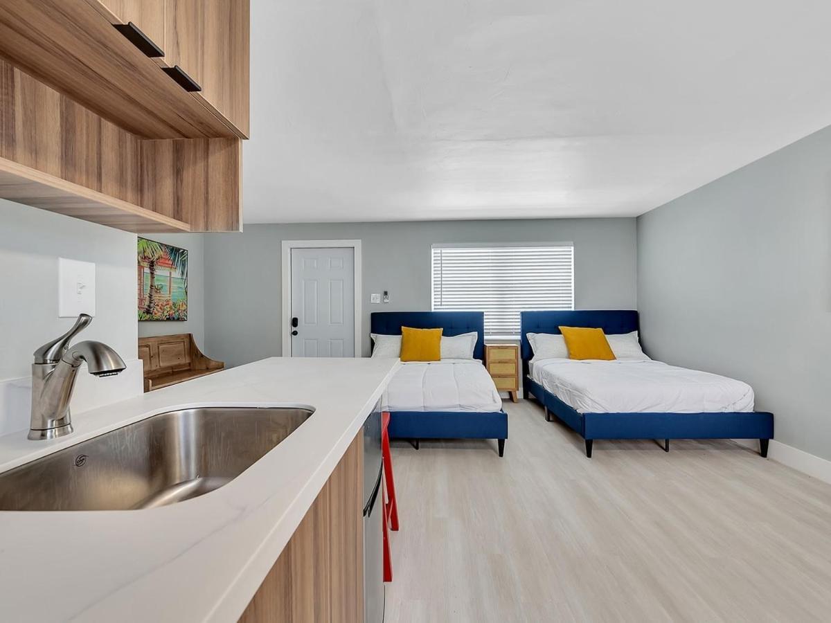 The Shell On Walnut Studio With Bath Hollywood Beach Free Parking Dania Beach Exterior photo